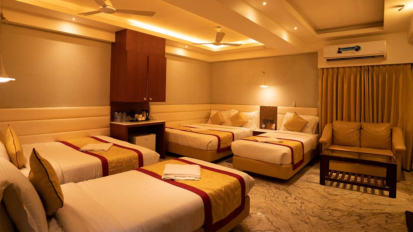 hotelmanila-four-bed