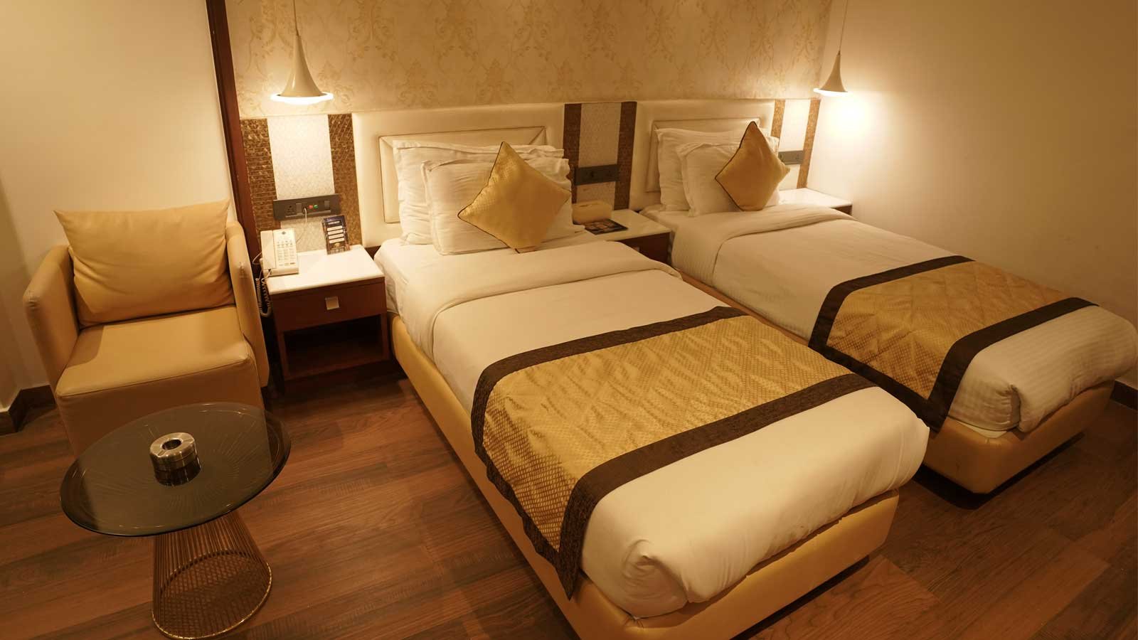 hotelmanila-slider